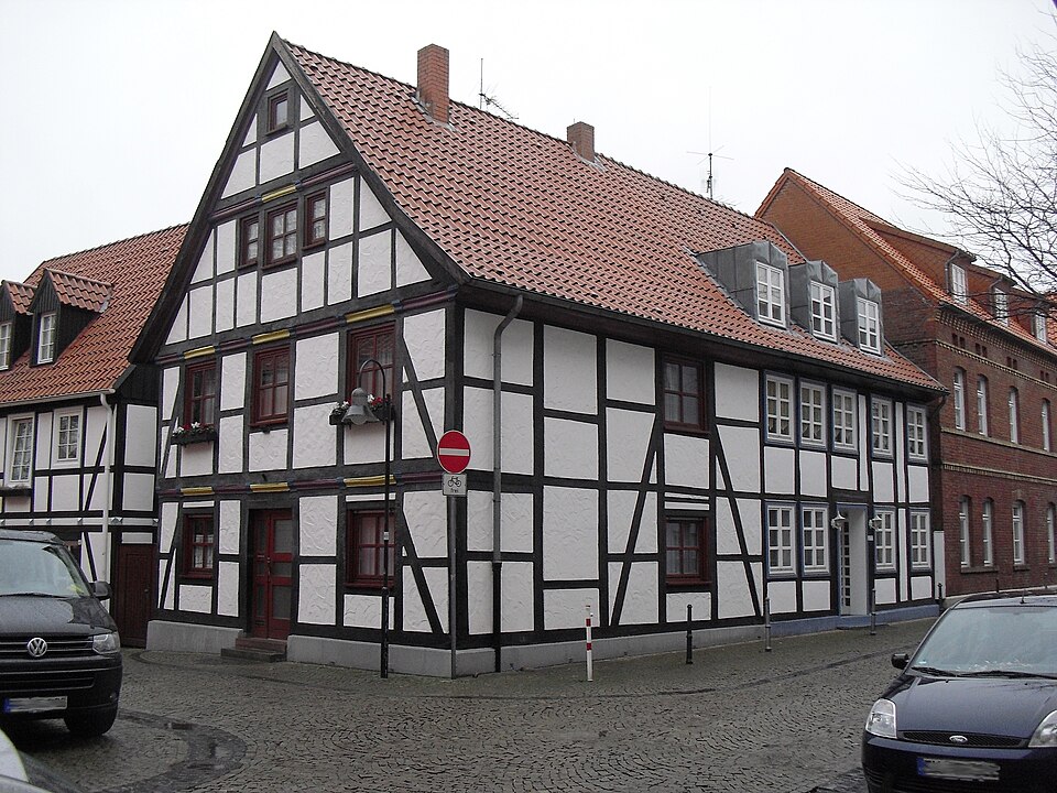 File:Paderborn-Auf den Dielen 2.jpg